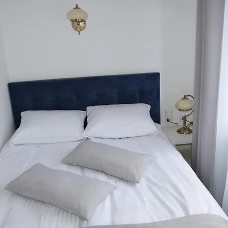 Remiza W Starej Papierni Lapino