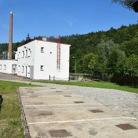 Remiza W Starej Papierni * Lapino