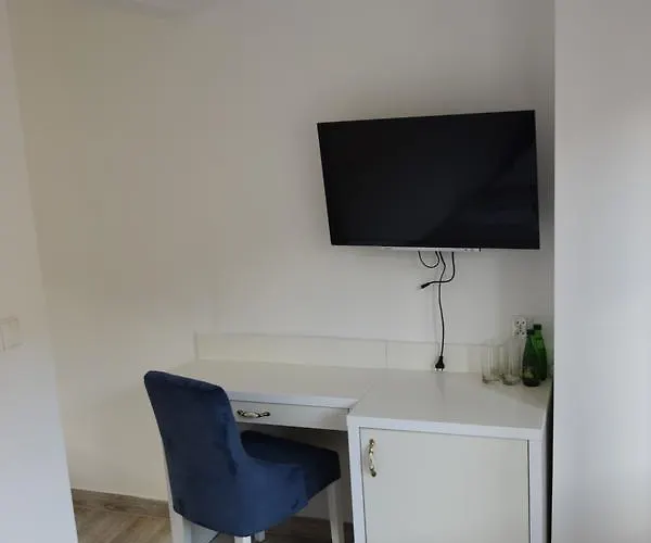 Remiza W Starej Papierni Проживание в семье *