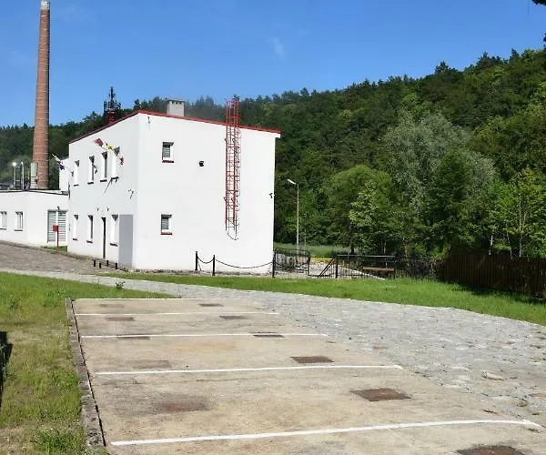 Remiza W Starej Papierni * Lapino